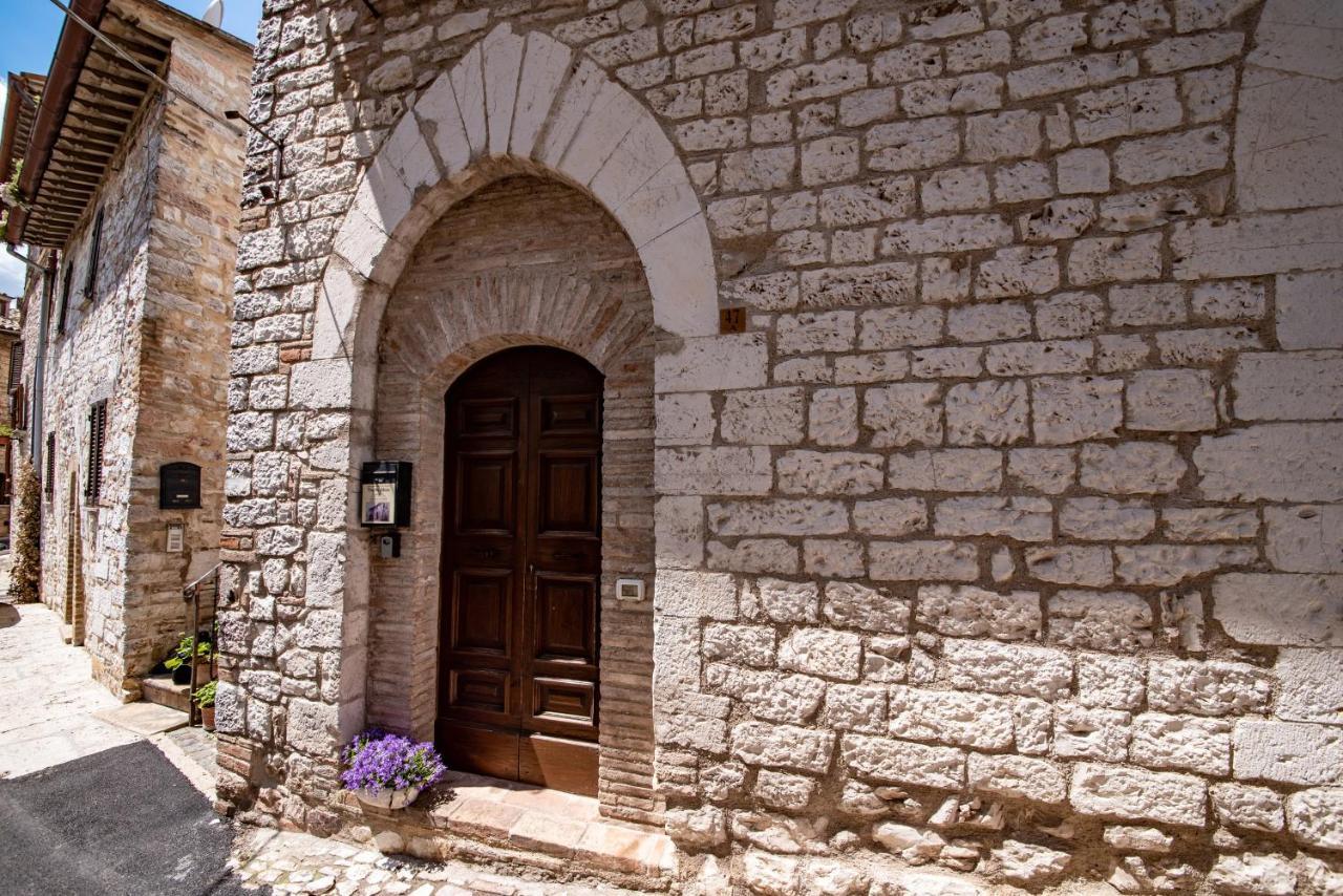 Perfetta Letizia Casa Vacanza Assise Extérieur photo
