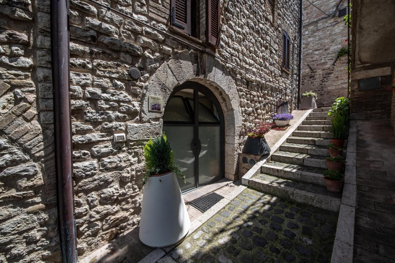 Perfetta Letizia Casa Vacanza Assise Extérieur photo