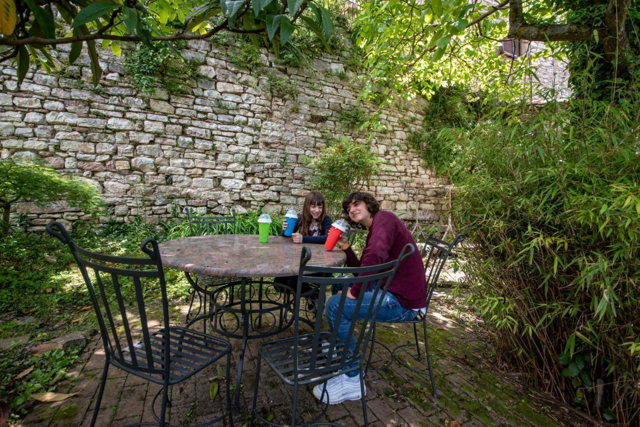 Perfetta Letizia Casa Vacanza Assise Extérieur photo